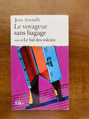 Book used, French language