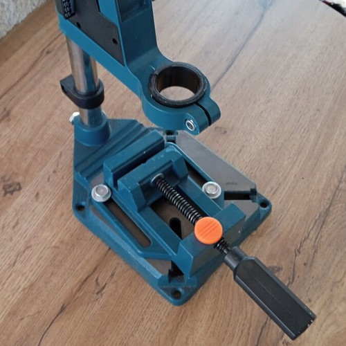 Bormann Pro BTS 2105 Drill Stand like new with quick-release aluminum clamp