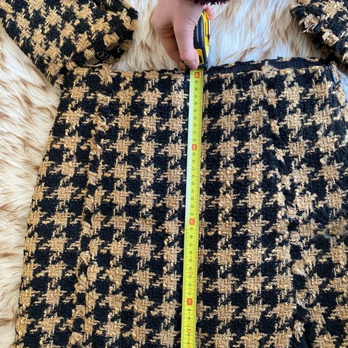 Zara set with cropped blazer and mini skirt like new, black and yellow