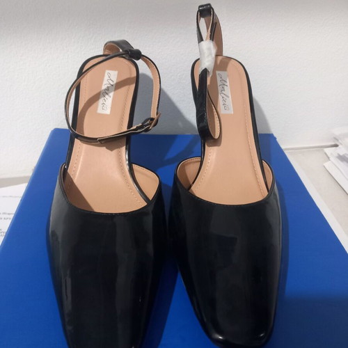 Mules black with square toe new, Malien