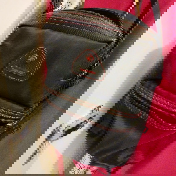 Τσαντάκι Ανδρικό Ωμου Χιαστί Samsonite