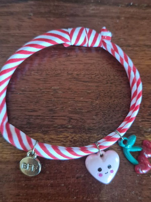 Children's bracelet