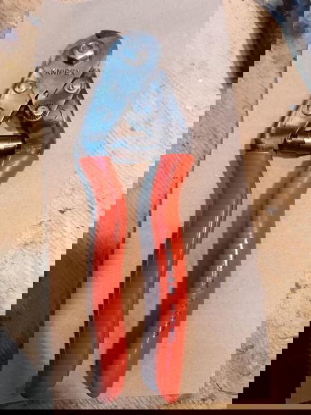 KNIPEX κόφτης /πένσα συρματόσχοινων για κοπή χαλύβδινων συρματόσχοινων και καλωδίων