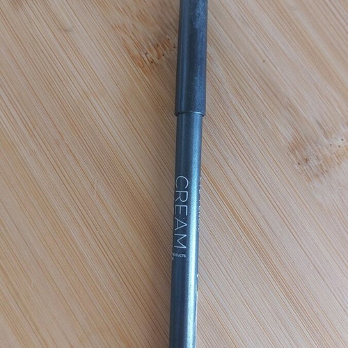 Dust and Cream Eye Pencil like new, Grey 008 shade