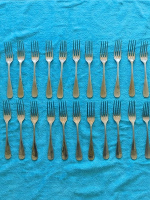 Set of 25 dessert forks used, made of alpacca, about 120 years old