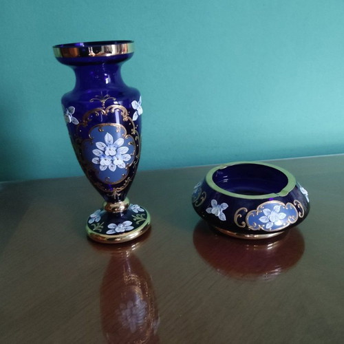 Vintage glass decorative vases set of 2, new