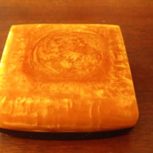 Vintage two-tone Catalin ashtray like new