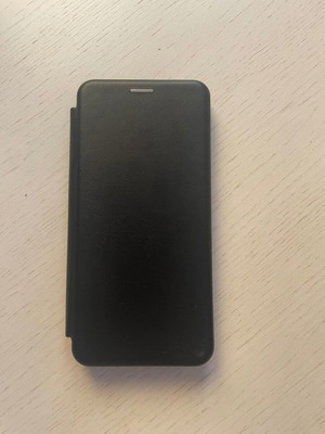 Xiaomi Redmi 12 5G Case like new, flip cover