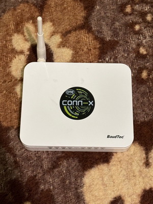Router Cosmote Conn-x μεταχειρισμένο με τροφοδοτικό και παρελκόμενα