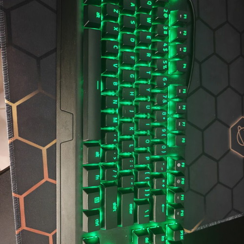 Razer BlackWidow V3 Tenkeyless Mechanical Gaming Keyboard like new, US layout
