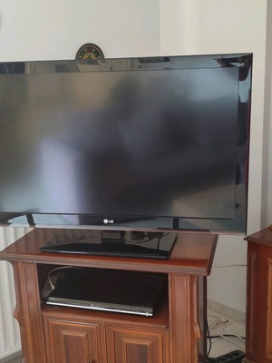 LG 42LK450 в отлично състояние