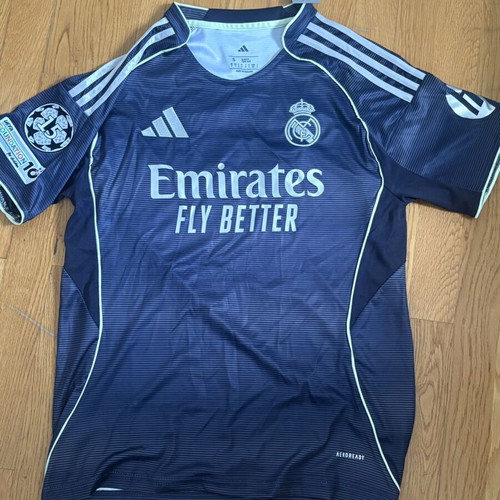 Valverde Real Madrid Jersey new, authentic