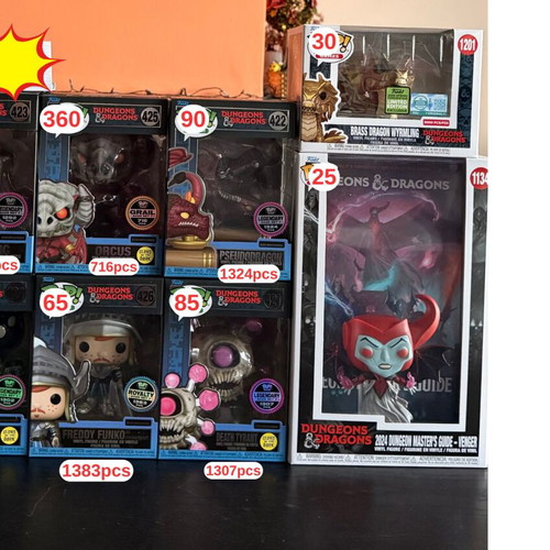 Funko Pop Dungeons & Dragons bundle like new, 8 pieces limited editions