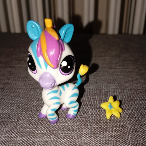 Littlest Pet Shop zebra figure like new