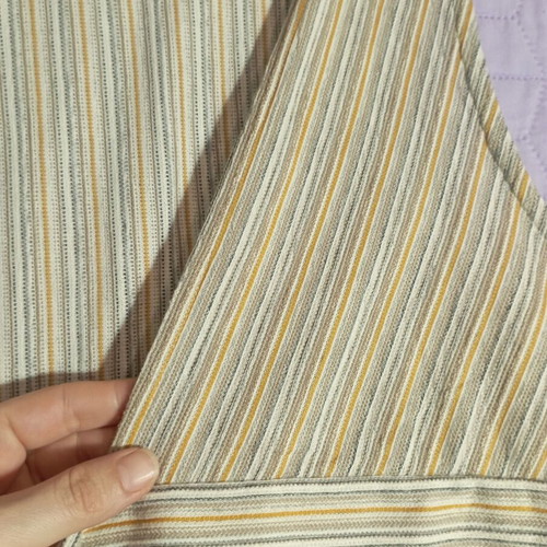 Top with Front Tie like new, yellow, size M