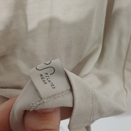 Pilates top like new, beige, size L