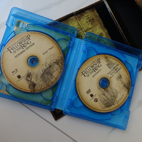 The Lord of the Rings The Motion Picture Trilogy Extended Edition Blu-ray like new with Greek subtitles