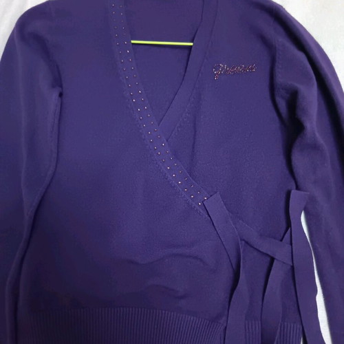 Purple sweater with rhinestones medium like new