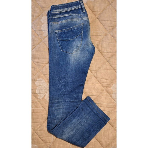 Blue jeans used