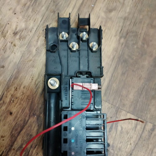 Mercedes E-Class W211 fuse box 2115452301