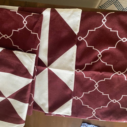 Sofa pillows new 40x40 with covers