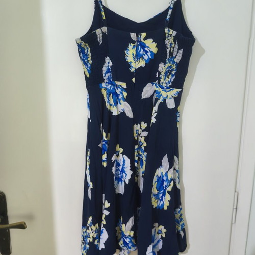 Old Navy Blue Floral Summer Dress like new, medium size