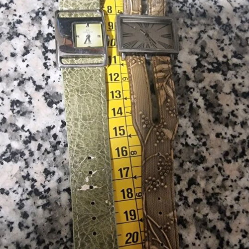Women's watches used, white and multicolor