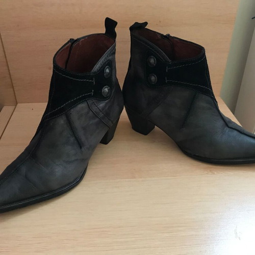 Hispanitas ankle boots used, gray and black, size 37