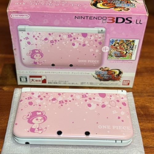 Nintendo 3DS XL One Piece Chopper Pink Limited Edition console