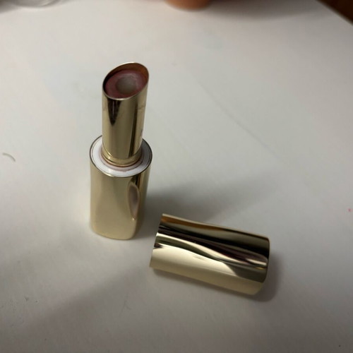 Kiko lip balm like new