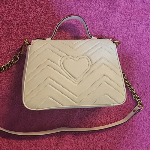 White shoulder handbag like new with dust bag