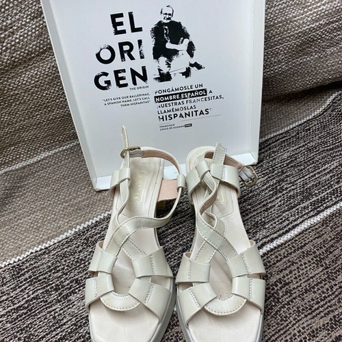 Hispanitas leather sandals like new, size 38, white