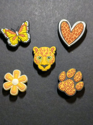 Nature Crocs Charms / Pins / Jibbitz set like new
