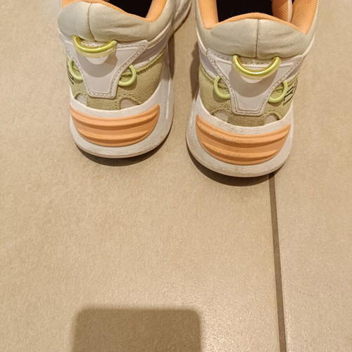 Puma women's athletic shoes like new, white and pink, size 40.5
