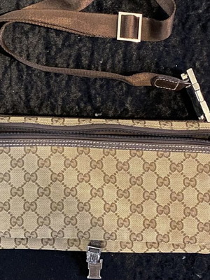 Gucci crossbody bag, beige canvas