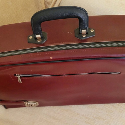 Vintage suitcases used, set of 2, brown and red