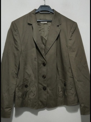 Olive jacket like new, size XXXL