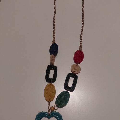 Summer necklace new with colorful design