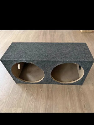 Κούτα μεταχειρισμένη για subwoofer για 2 15άρια