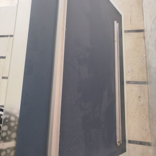 Bathroom mirror used 79x99 cm