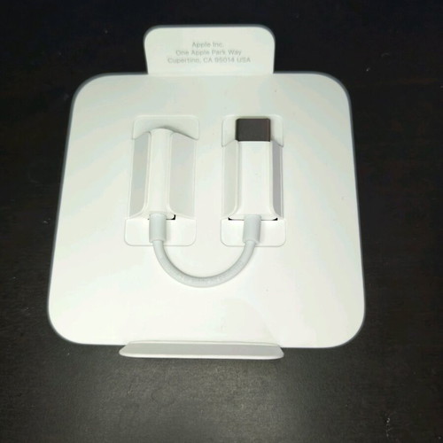 Apple Type C to Jack Adaptor new
