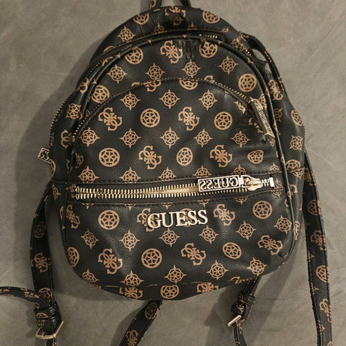 Backpack Guess μεταχειρισμένο, καφέ με φθορές