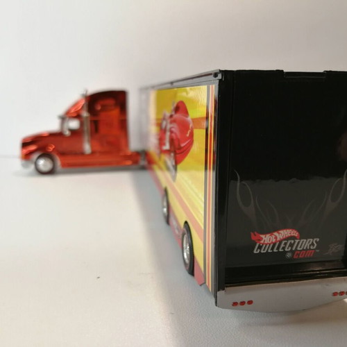 Hot Wheels 2003 RLC 35th Anniversary Transporter Truck new