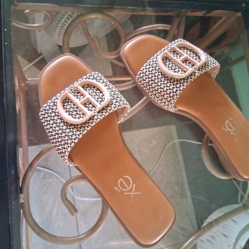 Exe beige and black raffia flat sandals size 40 like new