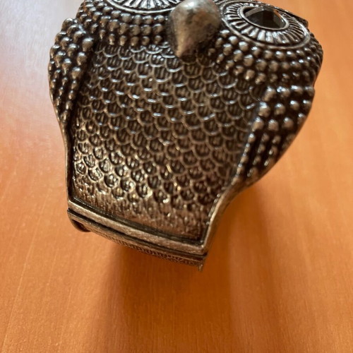 Owl bracelet like new, black and silver