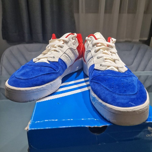 Adidas Rivalry France sneakers like new, size 46, colorful