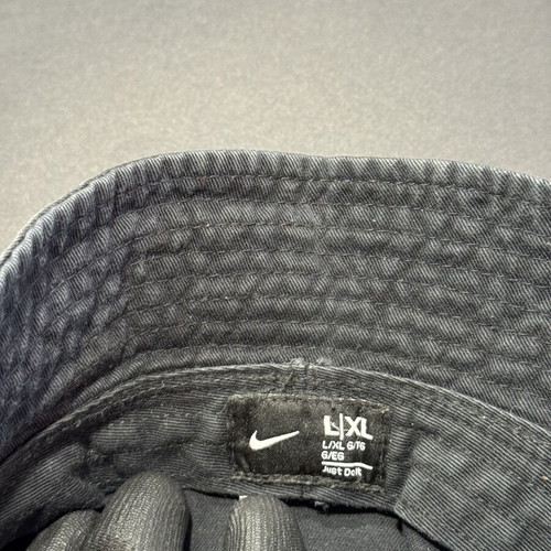Nike black bucket hat L/XL like new