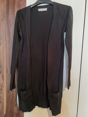 Long black Zara cardigan used, size L