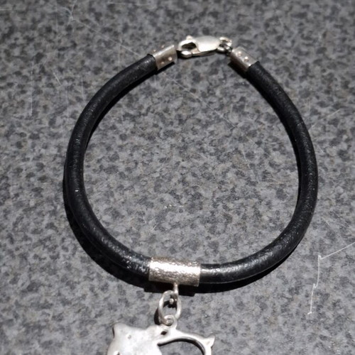 Bracelet with Black Rubber and 925 Silver Animal Motif like new