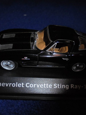 Μινιατούρα αυτοκίνητο Chevrolet Corvette Sting Ray 1963 1:43 μαύρο καινούργιο